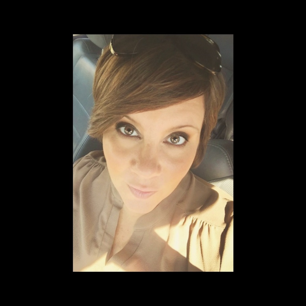 Meet your Posher, Val